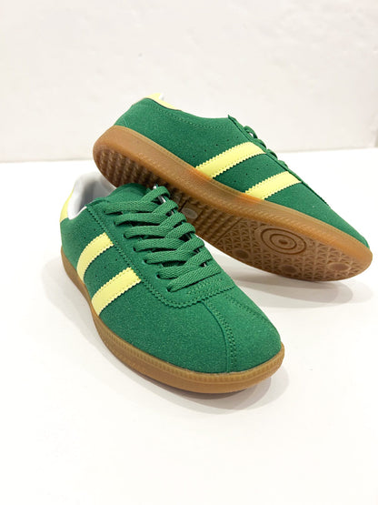 Huckle Stripe Sneakers Green