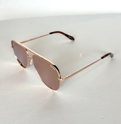 High Key Large Quay Sunglasses - Rose Gold/ Dark Rose