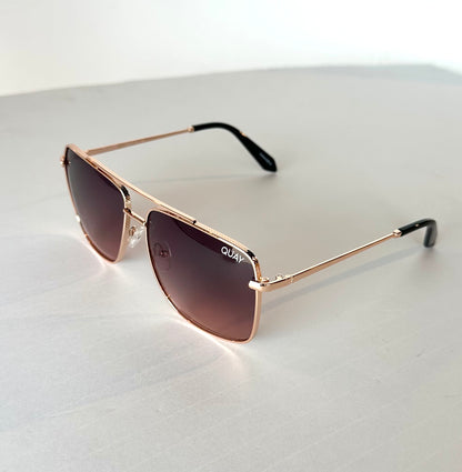 Hot Take Quay Sunglasses - Rose Gold/ Smoke