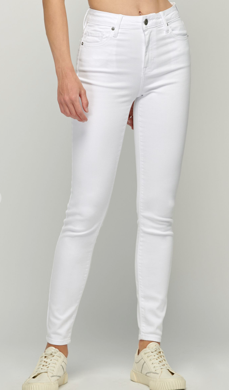 Amelia High Rise Skinny Jeans With Clean Hem