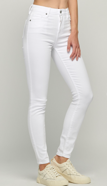 Amelia High Rise Skinny Jeans With Clean Hem