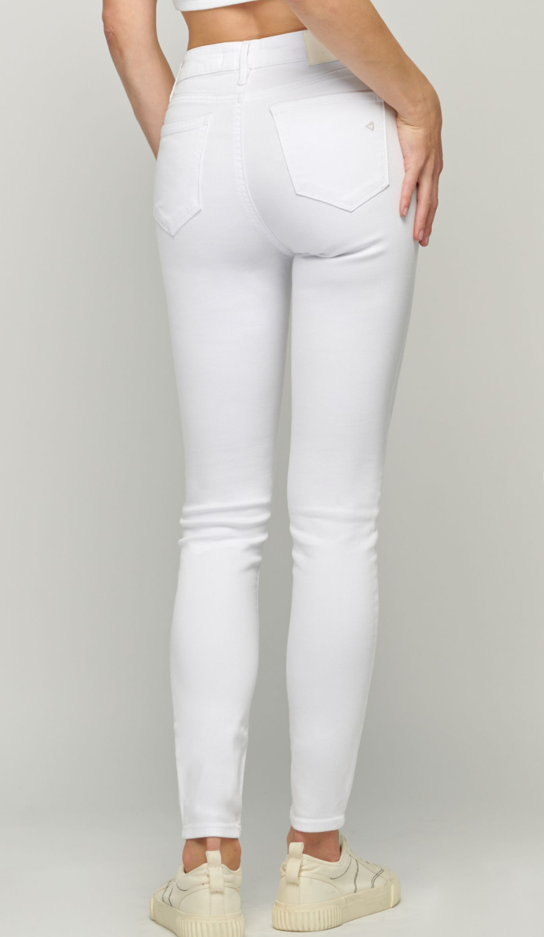 Amelia High Rise Skinny Jeans With Clean Hem