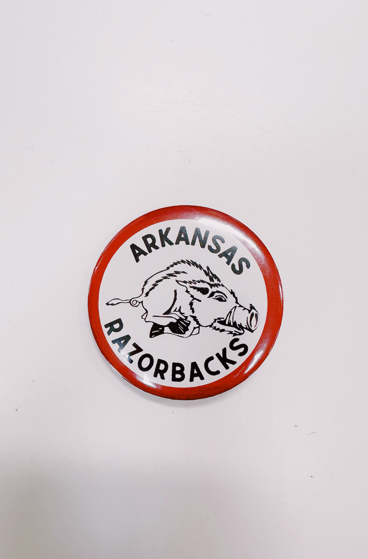 Vintage Razorback 2'' Button