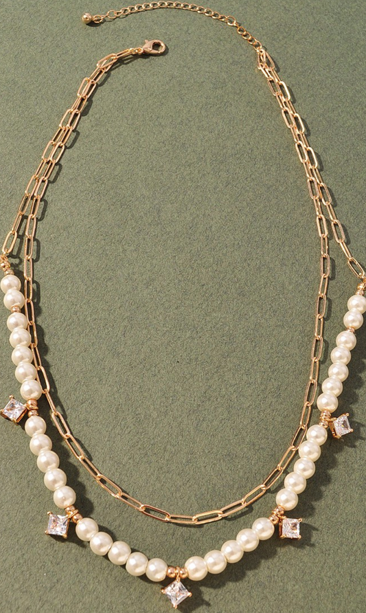 Glass Pearl Layer Necklace