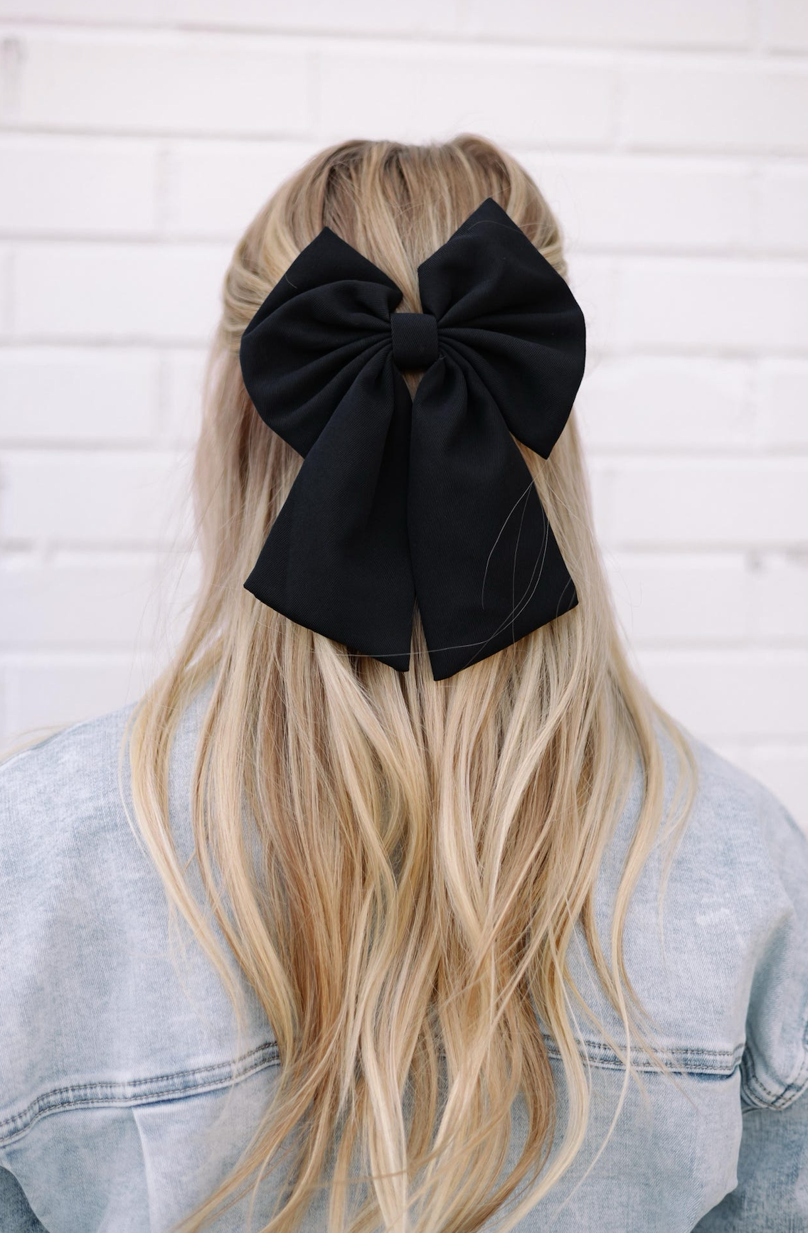 Bow Hair Pin Black