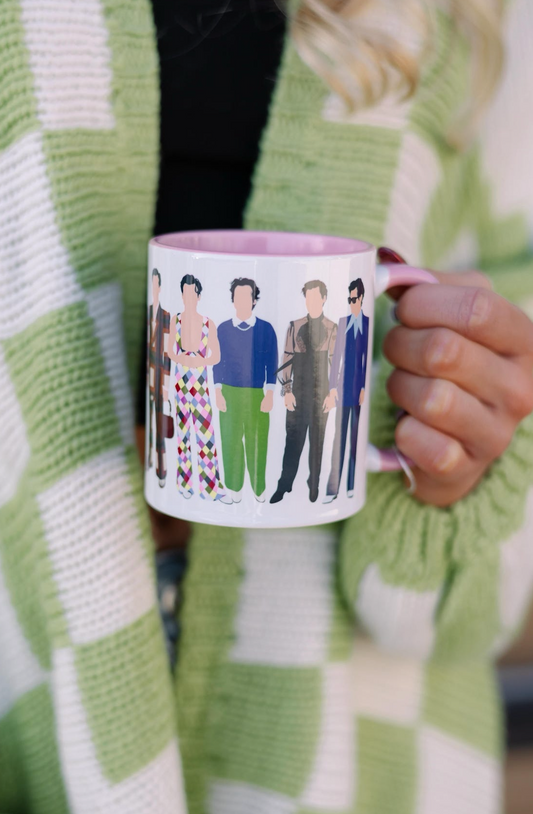 HARRY STYLES OUTFITS MUG