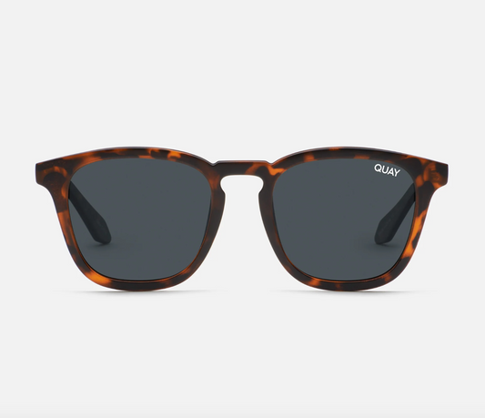 Jackpot Quay Sunglasses - Matte Tort/ Smoke