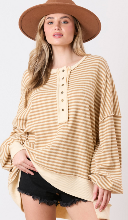 Buttons Thermal Stripe Sweatshirt Cream/Brown