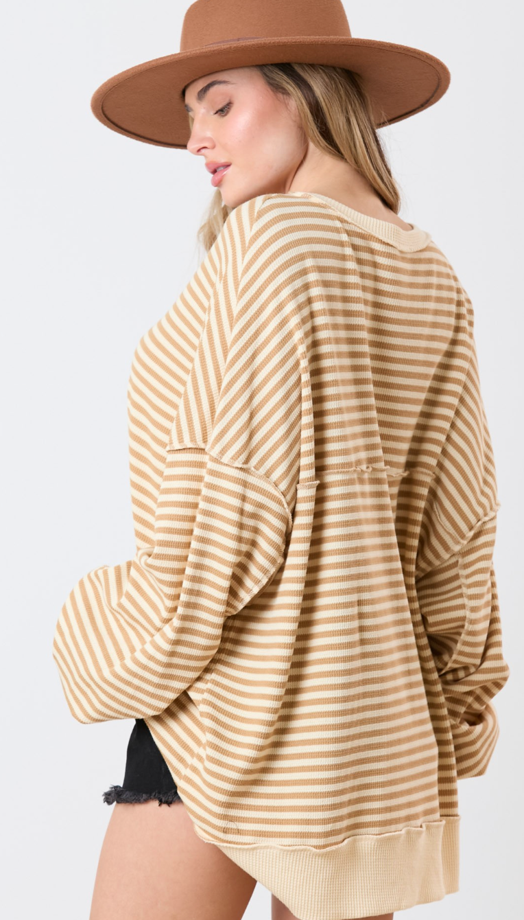 Buttons Thermal Stripe Sweatshirt Cream/Brown