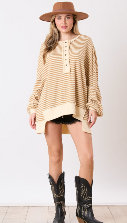 Buttons Thermal Stripe Sweatshirt Cream/Brown