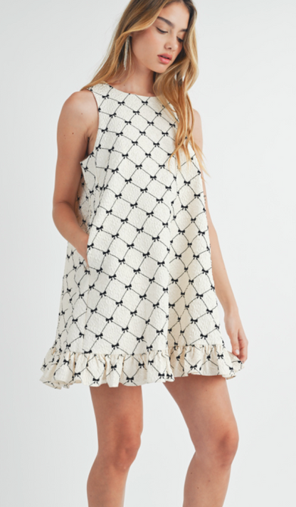 Blow Flocking Ruffle Hem Dress