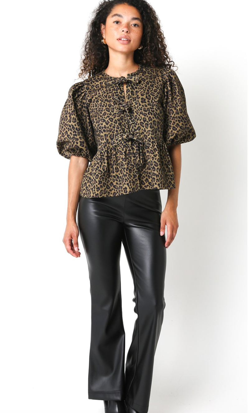 Leopard Front Ties Top