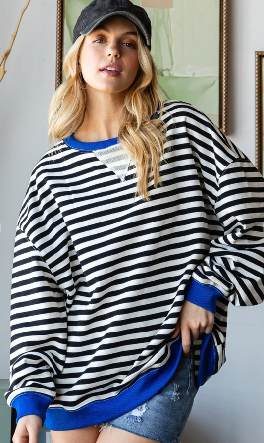 Striped Pullover Top Black & White