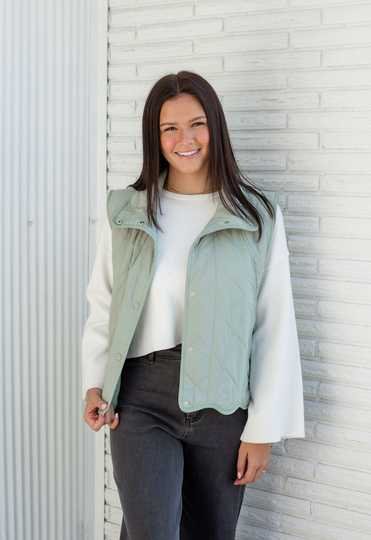 Wavy Quilted Vest Sage