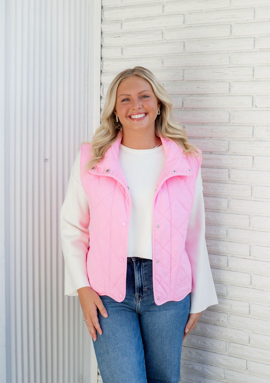 Wavy Quilted Vest Pink