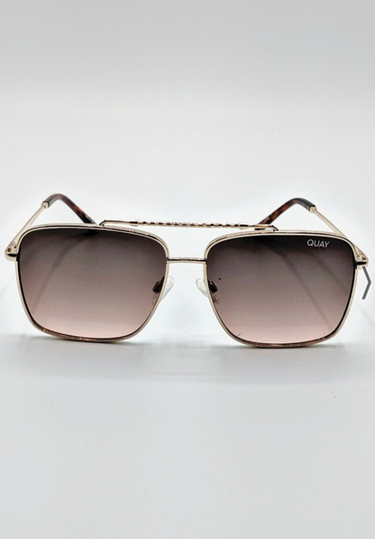 Hot Take Quay Sunglasses - Gold/Smoke