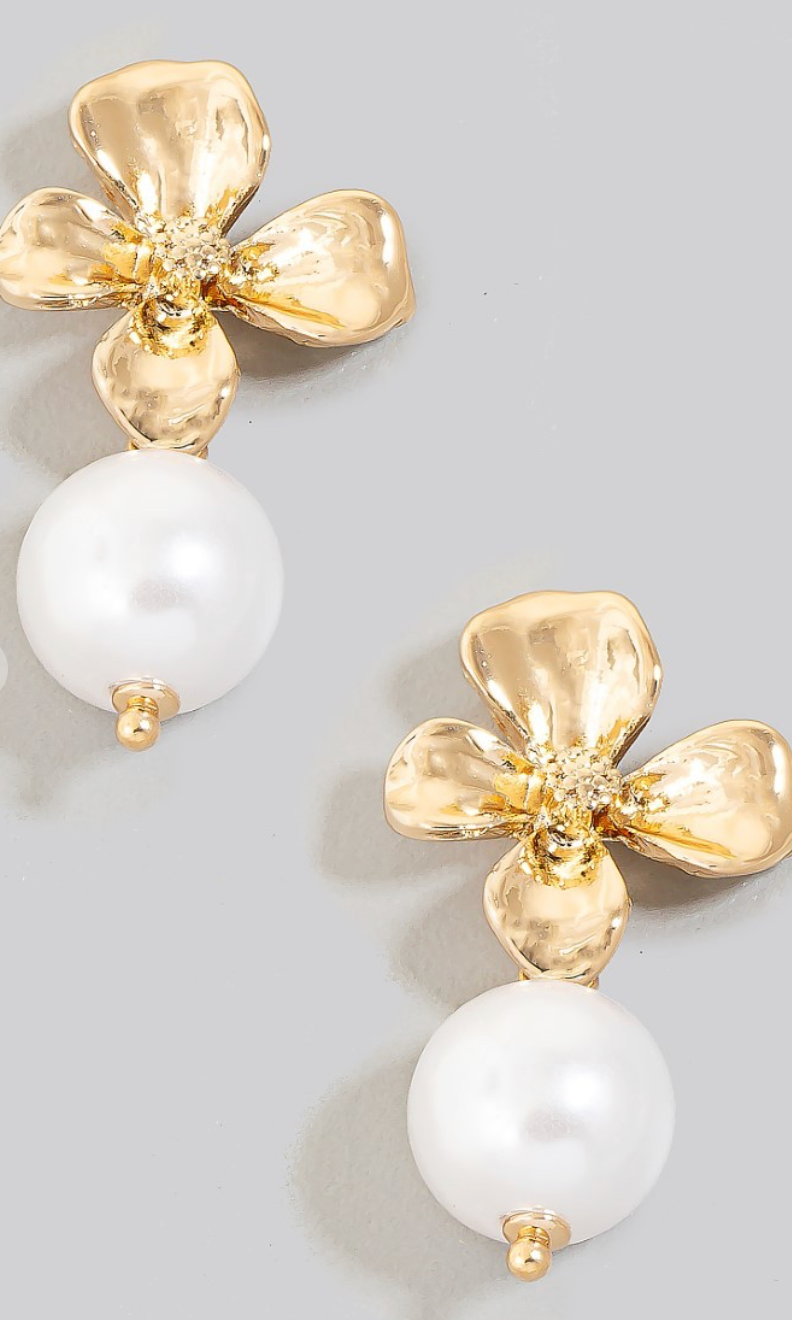 Flower Pearl Earrings