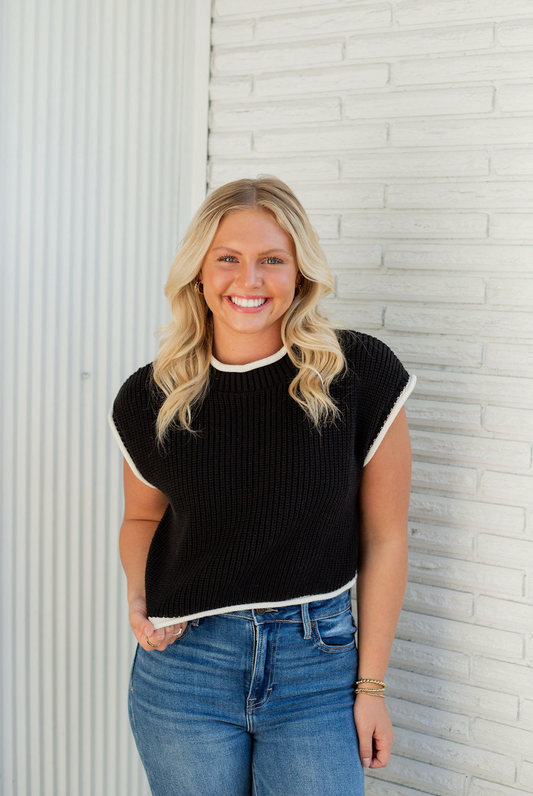 Boxy Sweater Top Black/Ivory