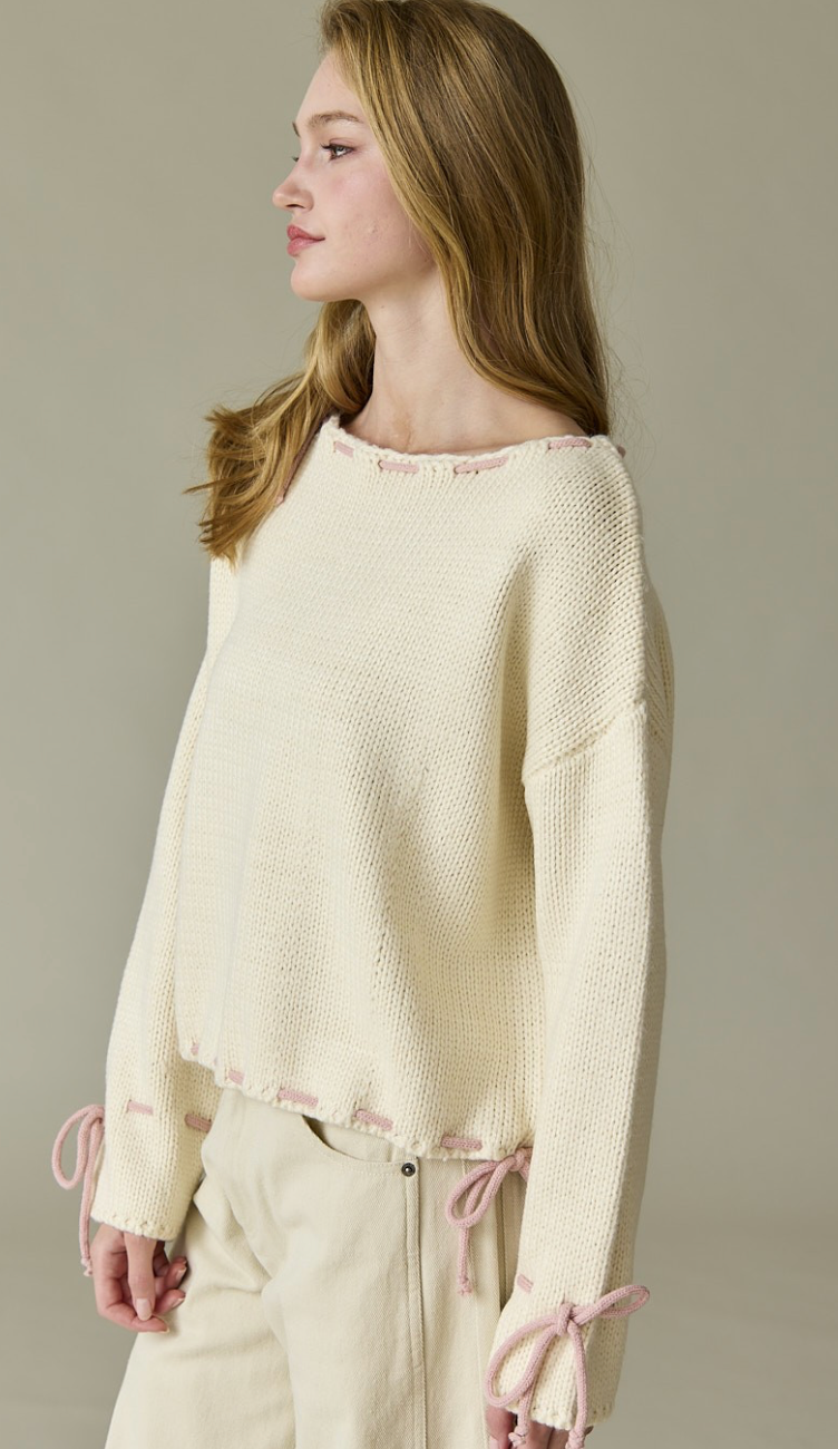 Contrast Stitch Bow Sweater Cream