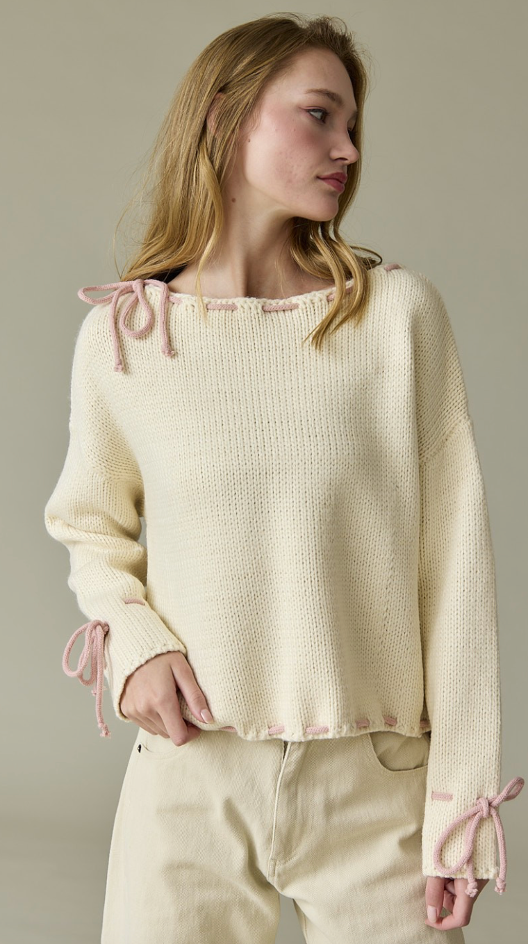 Contrast Stitch Bow Sweater Cream