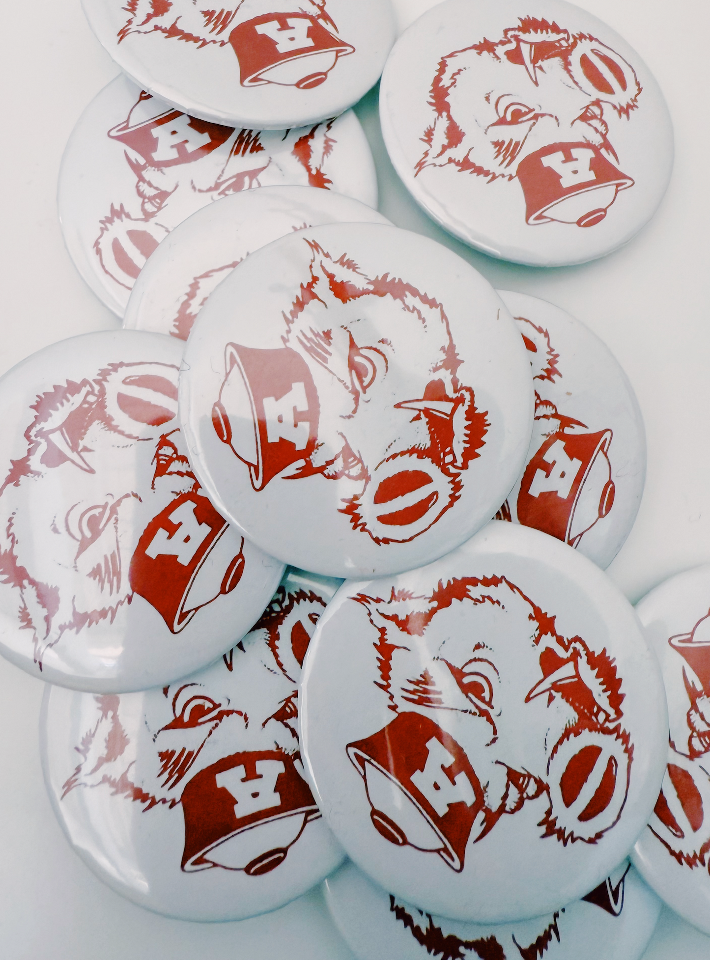 Old School Razorback 2'' Button