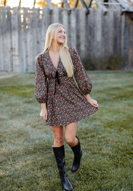 Floral Peter Pan Collar Dress