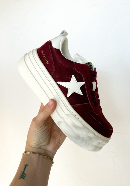 Vintage Havana Hunter Maroon Sneakers