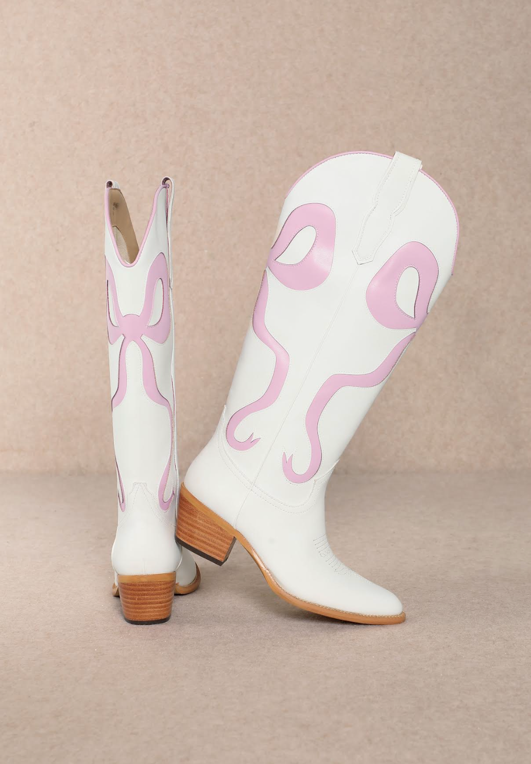 Ruby Bow Boots Baby Pink