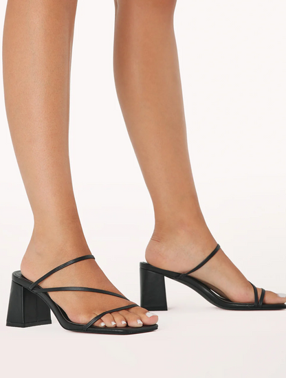 Yazmin Billini Heels Black