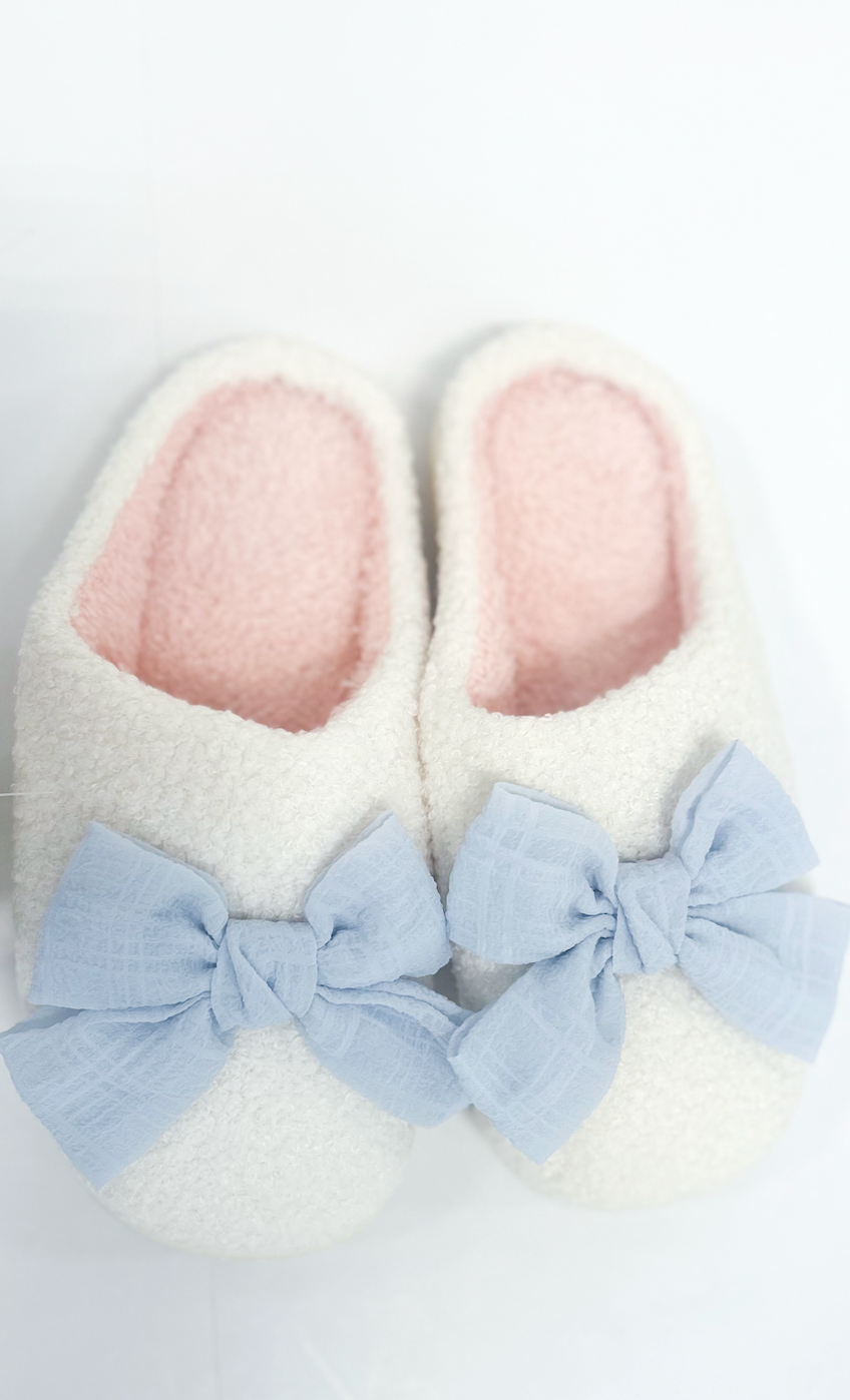 Bow Fuzzy Slippers - Blue