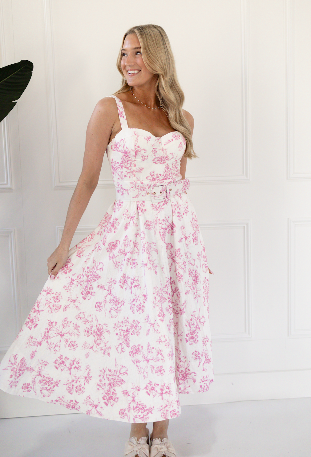 Hibiscus Floral Sweetheart Belt Dress