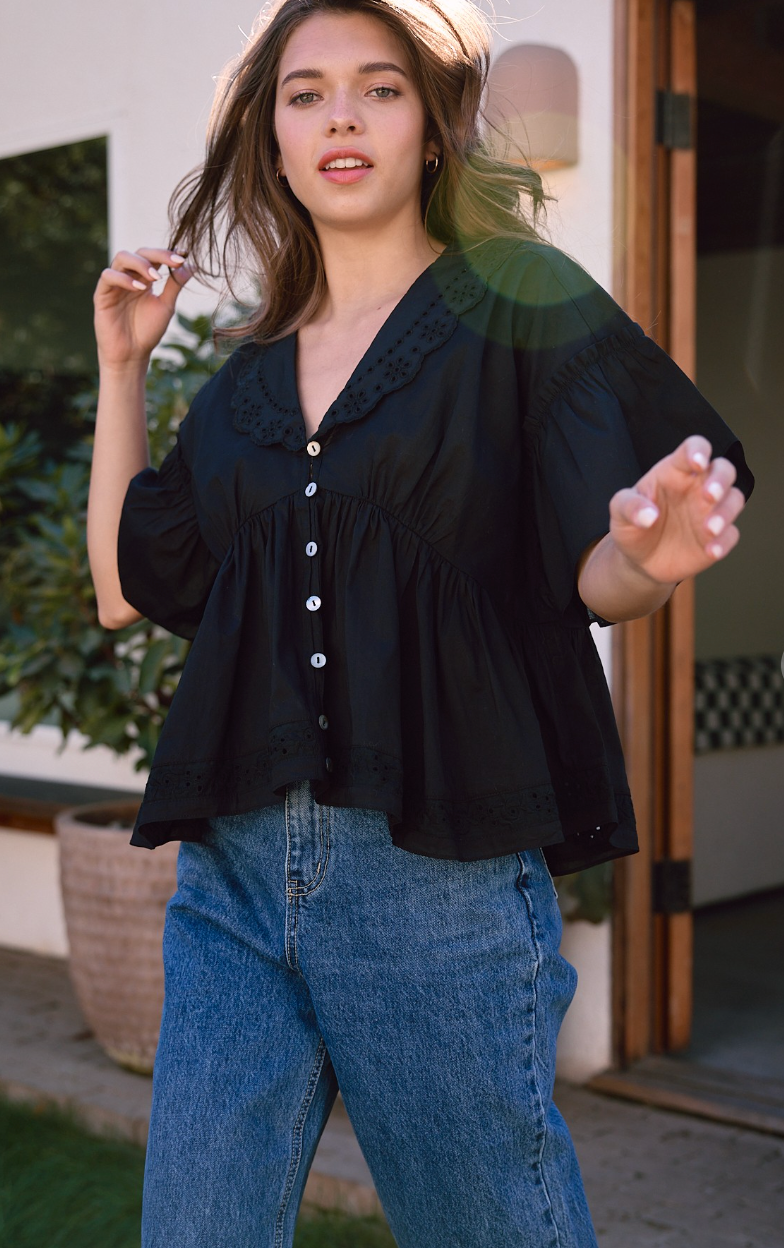 Airy Collared Blouse Black