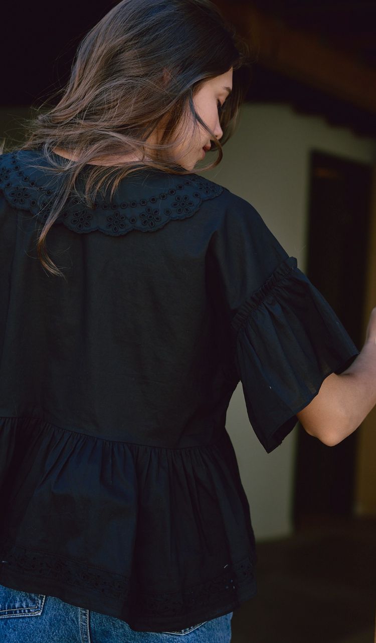 Airy Collared Blouse Black